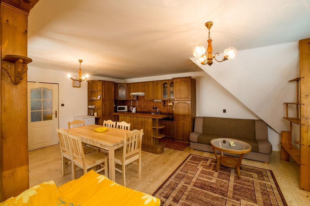 Hostel Havana Český Krumlov Rum bild